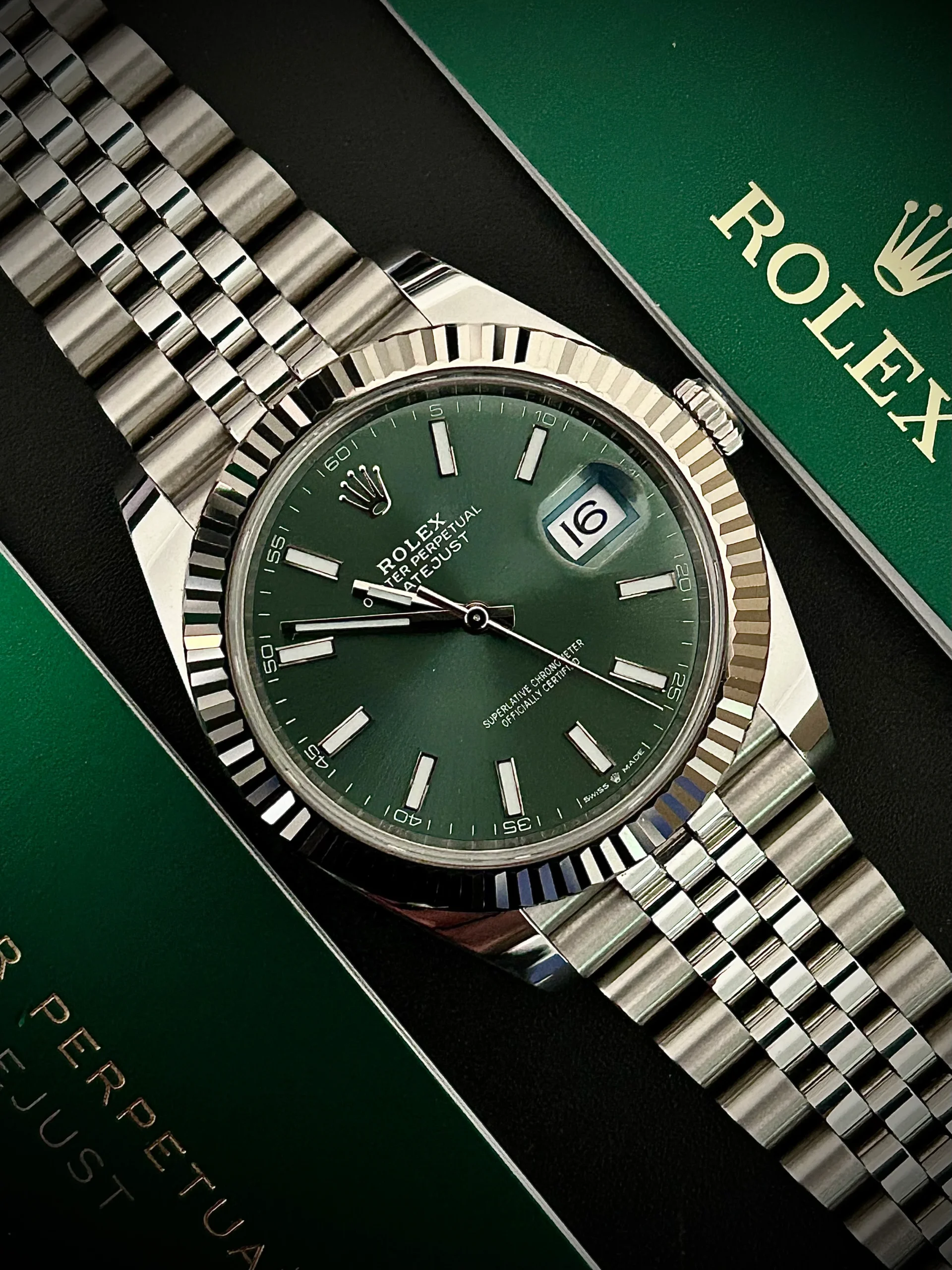 Rolex Date just 36 green dial - Image 5