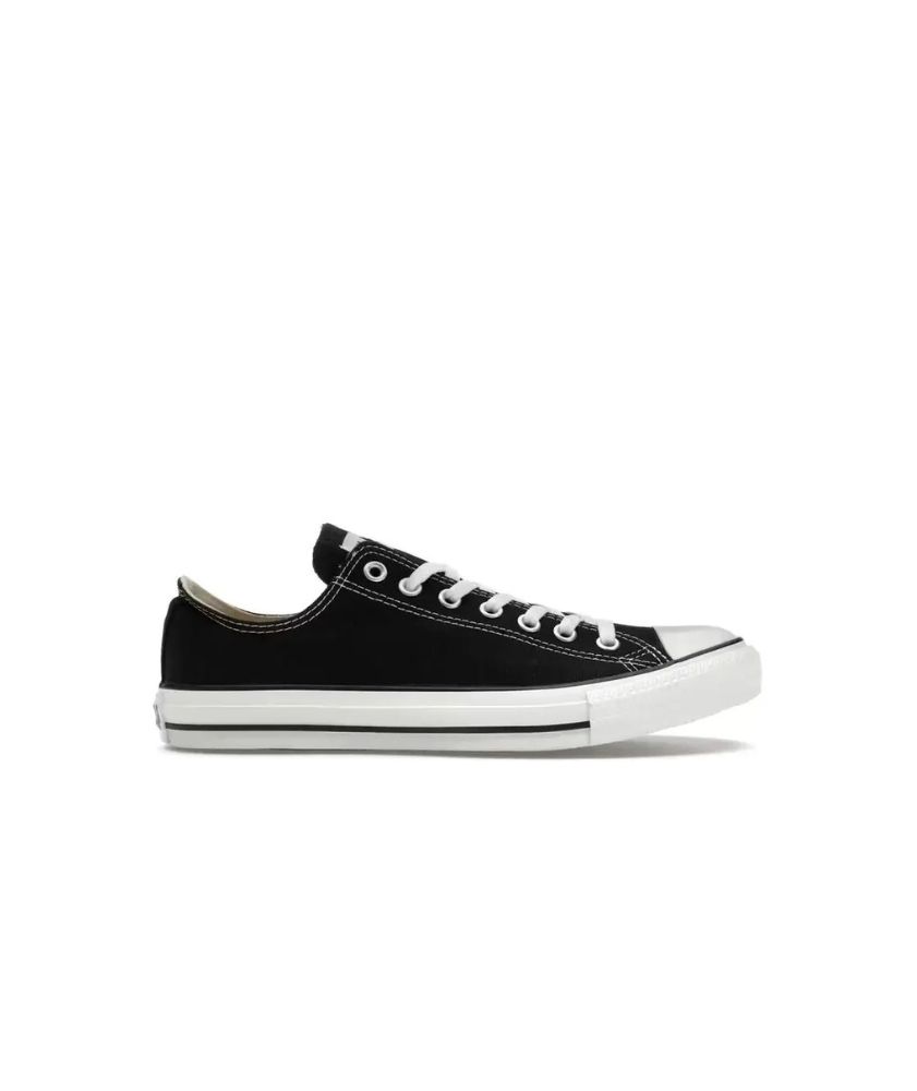 Converse Chuck Taylor All Star Low Top “Black Canvas”