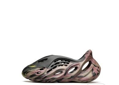 YEEZY Foam Runner "MX Sand Grey" – Stylish & Comfortable Sneaker