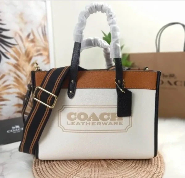 Coach Field Tote Bag With OG & Dust Bag & Shoulder Strap*🤍🍒 - Image 5