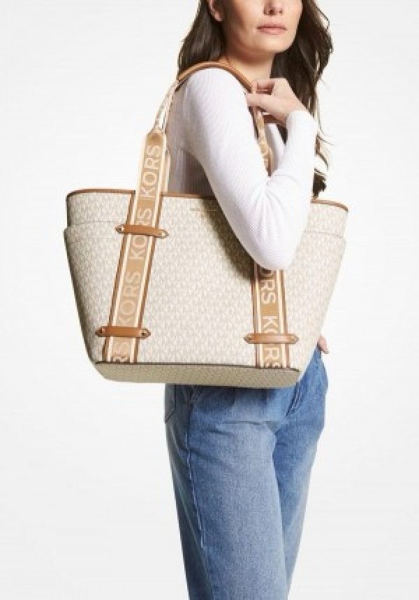 Michael Kors Maeve Monogram-Print Tote Bag With Dust Bag (Beige Brown 22314) - Image 4