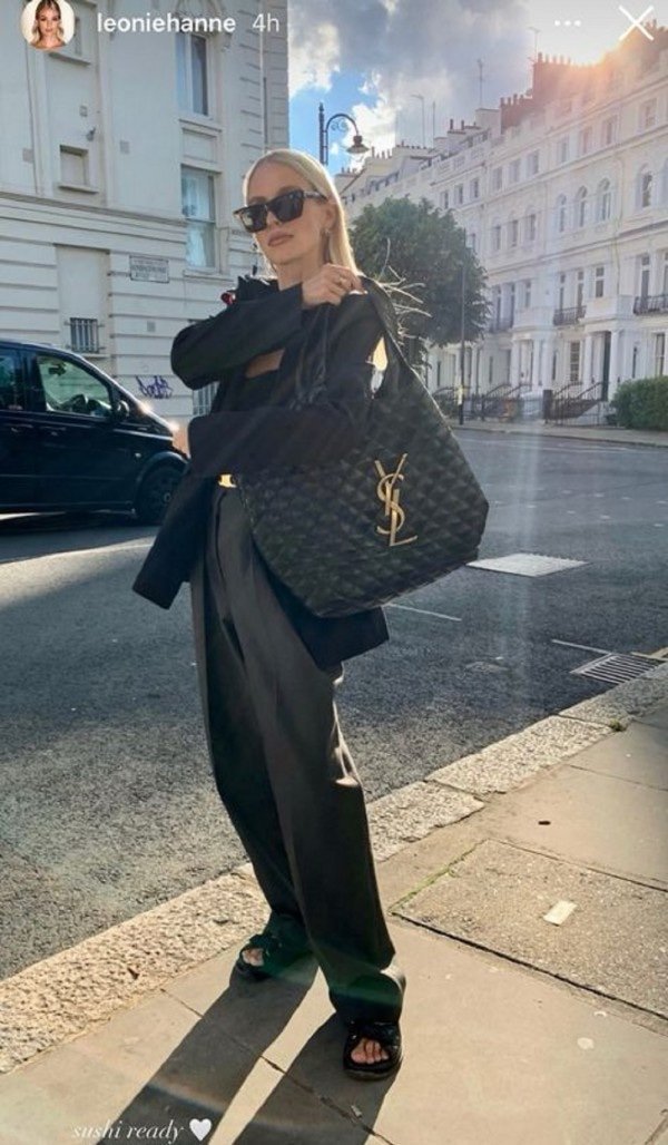YSL Saint Laurent Icare Maxi Shopping Bag In Quilted Leather Large With Dust Bag (Black - 274)(BSB) - Image 3