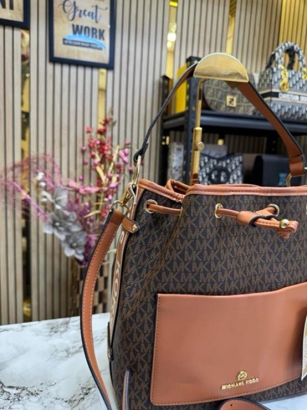 Michael Kors Maeve Medium Bucket Bag With Dust Bag Coffee Brown 100829(LB) - Image 3