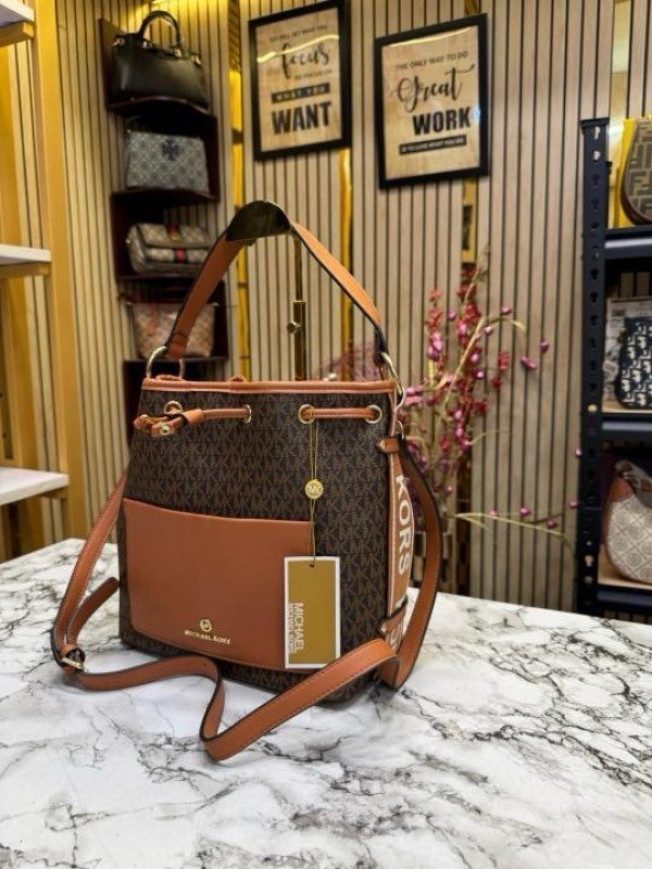 Michael Kors Maeve Medium Bucket Bag With Dust Bag Coffee Brown 100829(LB) - Image 7